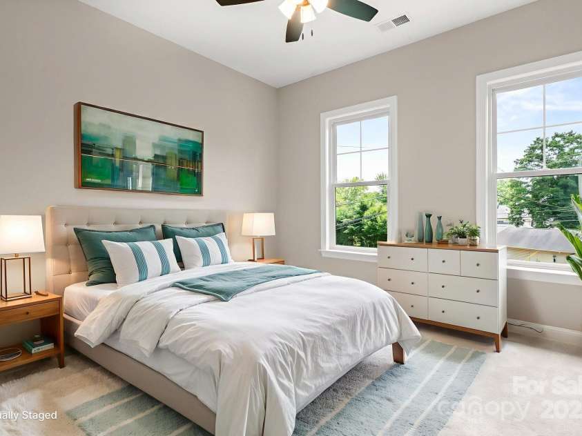 4015 Randolph Road, Charlotte, NC 28211.  MLS# CAR4268980, YatesRealty ID 25232. 