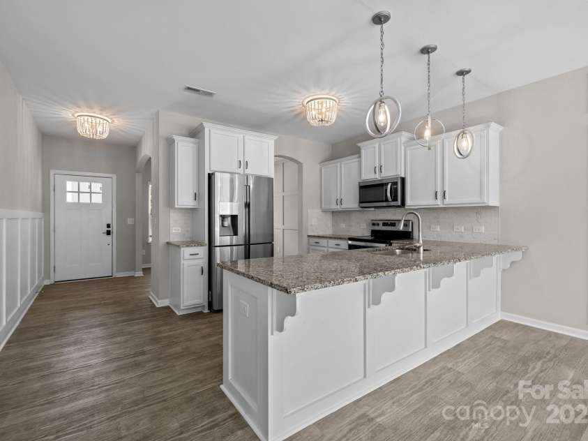 531 Harlech Court, Fort Mill, SC 29715.  MLS# CAR4222615, YatesRealty ID 25233. 