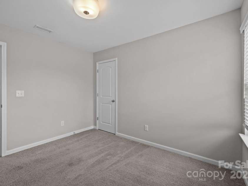 531 Harlech Court, Fort Mill, SC 29715.  MLS# CAR4222615, YatesRealty ID 25233. 
