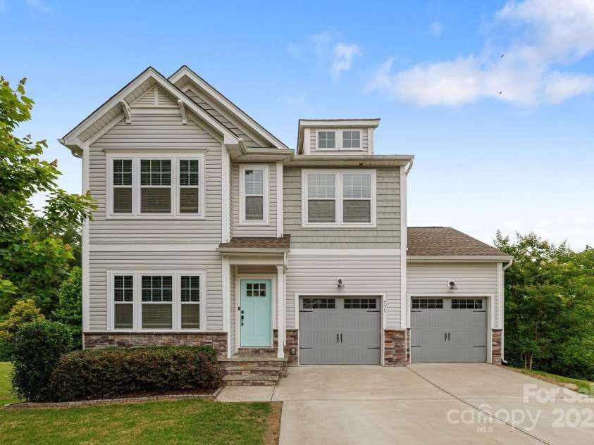 531 Harlech Court, Fort Mill, SC 29715.  MLS# CAR4222615, YatesRealty ID 25233. 