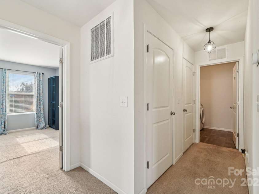 189 Fesperman Circle, Troutman, NC 28166.  MLS# CAR4318549, YatesRealty ID 25234. 