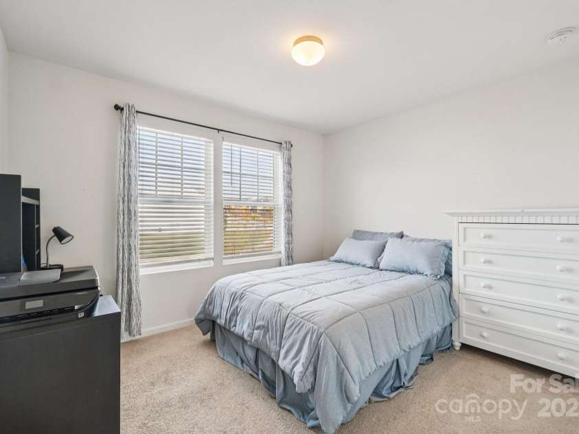 189 Fesperman Circle, Troutman, NC 28166.  MLS# CAR4318549, YatesRealty ID 25234. 