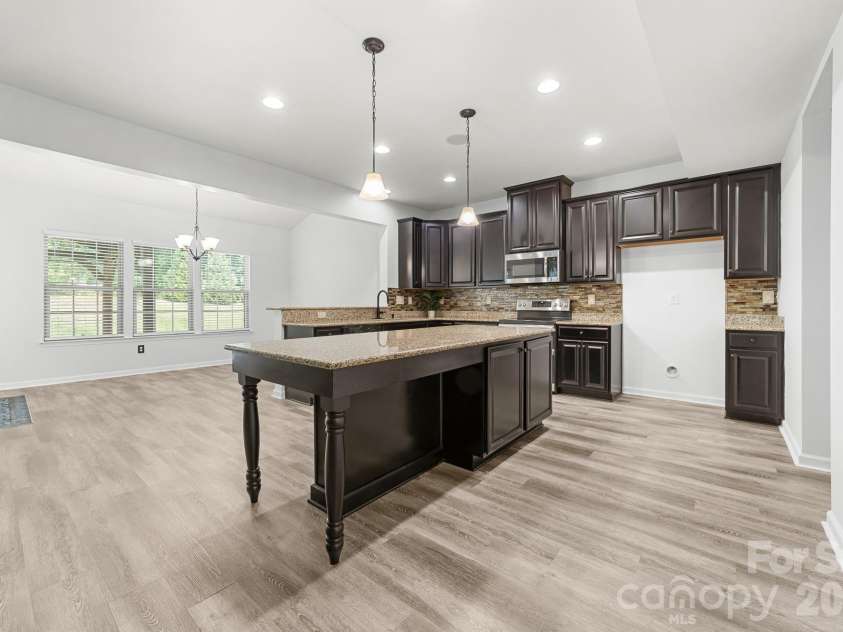 3338 Cord Oak Court, Gastonia, NC 28056.  MLS# CAR4385770, YatesRealty ID 25234. 