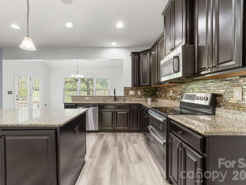 3338 Cord Oak Court, Gastonia, NC 28056.  MLS# CAR4385770, YatesRealty ID 25234. 