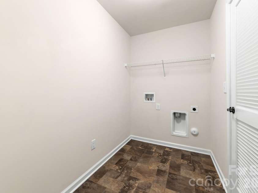 3338 Cord Oak Court, Gastonia, NC 28056.  MLS# CAR4385770, YatesRealty ID 25234. 