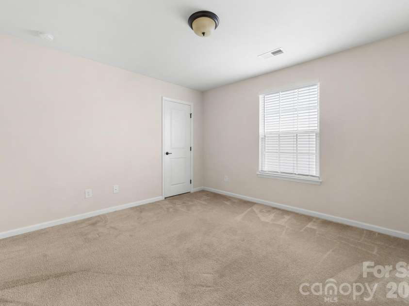 3338 Cord Oak Court, Gastonia, NC 28056.  MLS# CAR4385770, YatesRealty ID 25234. 