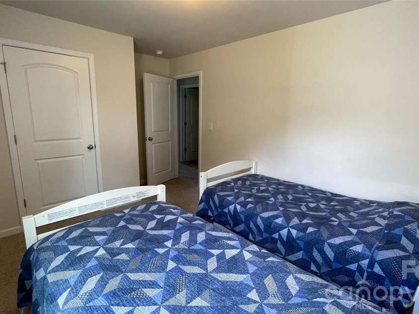 1563 Catskill Way, Newton, NC 28658.  MLS# CAR4386007, YatesRealty ID 25237. 