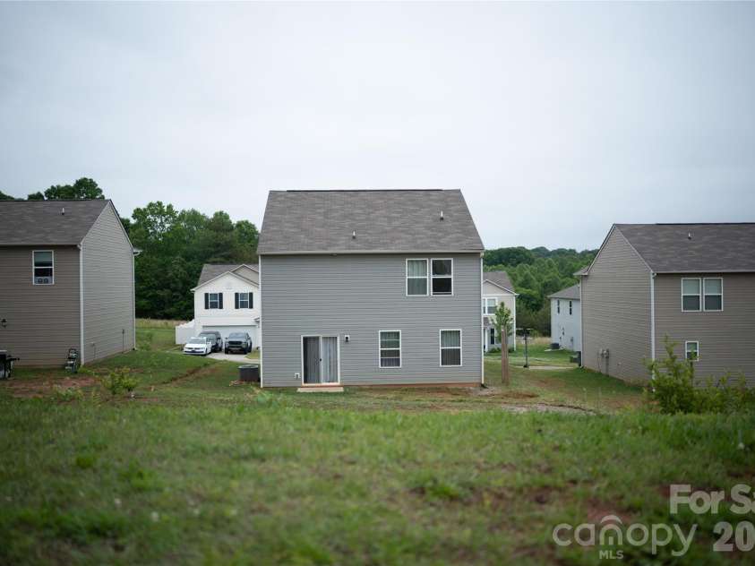 1563 Catskill Way, Newton, NC 28658.  MLS# CAR4386007, YatesRealty ID 25237. 