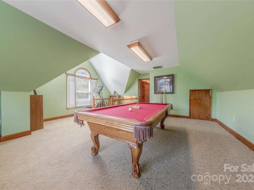3100 Shady Grove Lane, Matthews, NC 28104.  MLS# CAR4278146, YatesRealty ID 25238. 