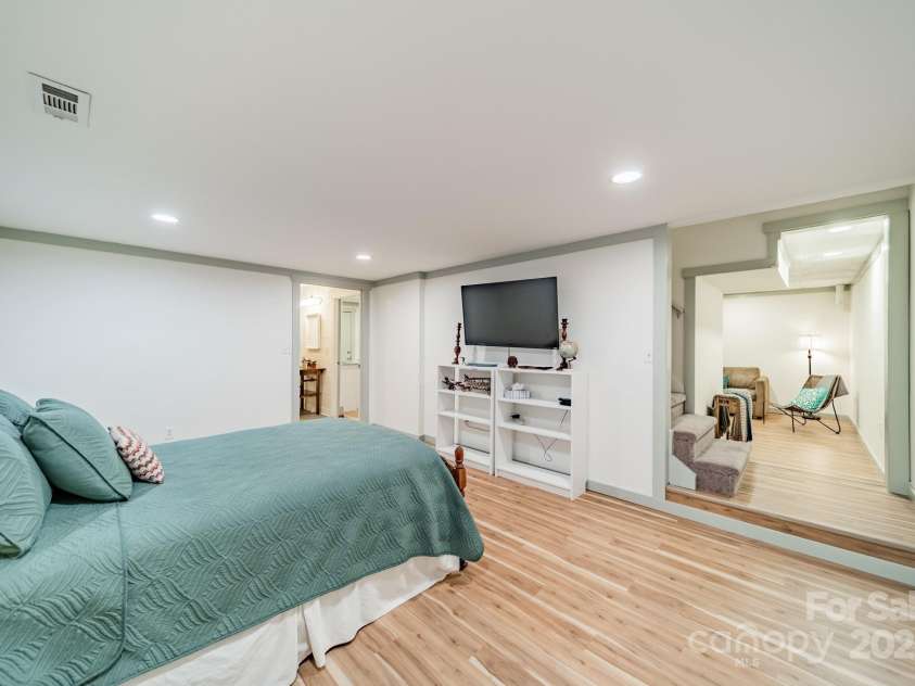 1594 High Ridge Drive, Stanley, NC 28164.  MLS# CAR4279439, YatesRealty ID 25239. Basement Bonus Room 