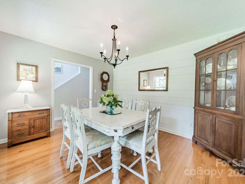 1594 High Ridge Drive, Stanley, NC 28164.  MLS# CAR4279439, YatesRealty ID 25239. Dining Room
