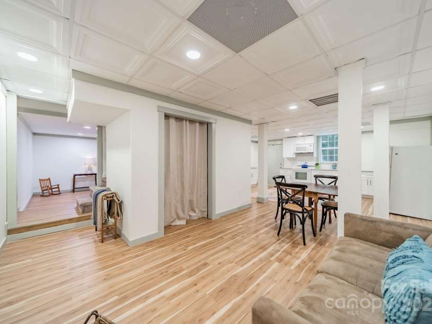 1594 High Ridge Drive, Stanley, NC 28164.  MLS# CAR4279439, YatesRealty ID 25239. Finished Basement