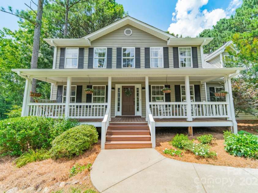 1594 High Ridge Drive, Stanley, NC 28164.  MLS# CAR4279439, YatesRealty ID 25239. Welcome Home