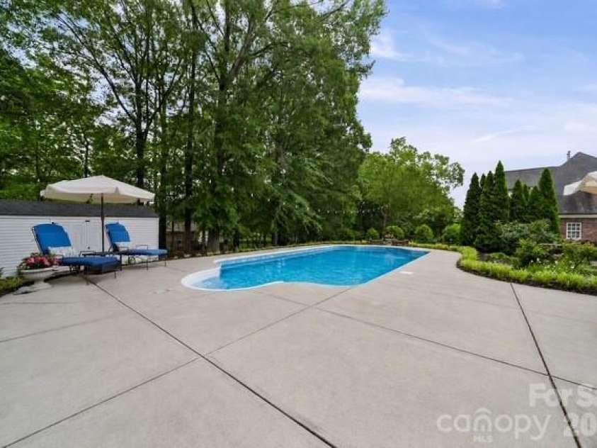 2820 Monterrey Lane, Monroe, NC 28110.  MLS# CAR4381485, YatesRealty ID 25239. 