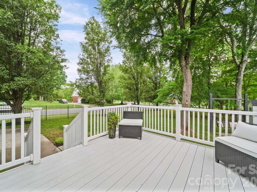 2820 Monterrey Lane, Monroe, NC 28110.  MLS# CAR4381485, YatesRealty ID 25239. 