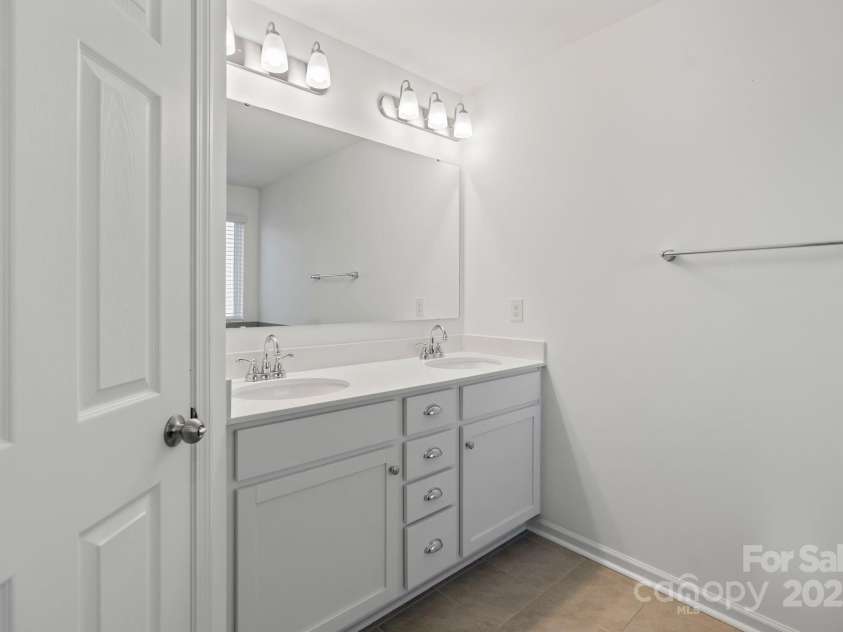 11058 Argosy Drive, Lancaster, SC 29720.  MLS# CAR4311448, YatesRealty ID 2524. 