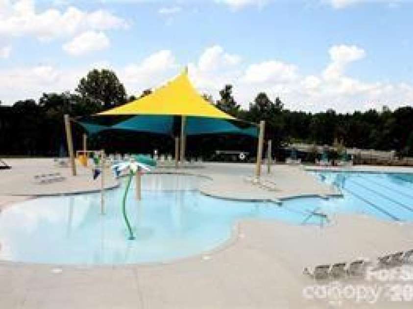 6521 Gopher Road, Lancaster, SC 29720.  MLS# CAR4340038, YatesRealty ID 2524. Pool