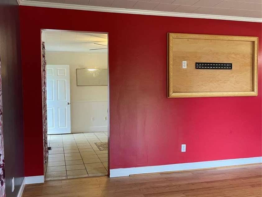 157 5th Avenue, Taylorsville, NC 28681.  MLS# CAR4258562, YatesRealty ID 25240. 