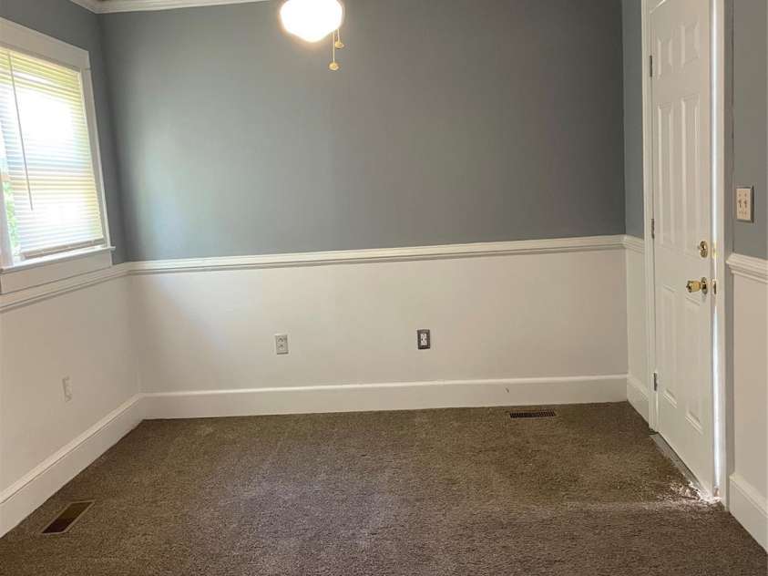 157 5th Avenue, Taylorsville, NC 28681.  MLS# CAR4258562, YatesRealty ID 25240. 