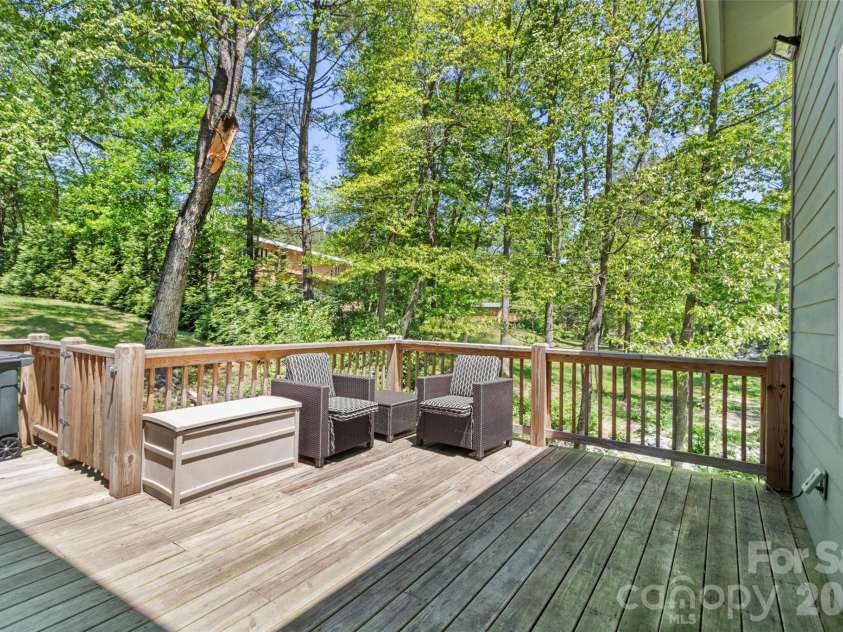 8061 State Hwy 80 S None, Burnsville, NC 28714.  MLS# CAR4385931, YatesRealty ID 25240. 