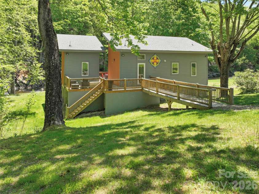 8061 State Hwy 80 S None, Burnsville, NC 28714.  MLS# CAR4385931, YatesRealty ID 25240. 