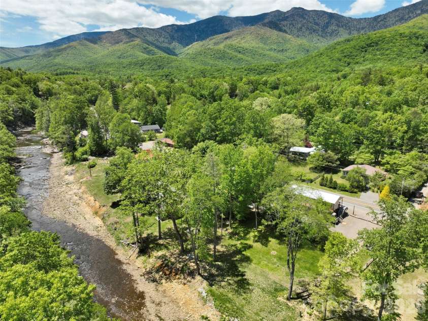 8061 State Hwy 80 S None, Burnsville, NC 28714.  MLS# CAR4385931, YatesRealty ID 25240. 