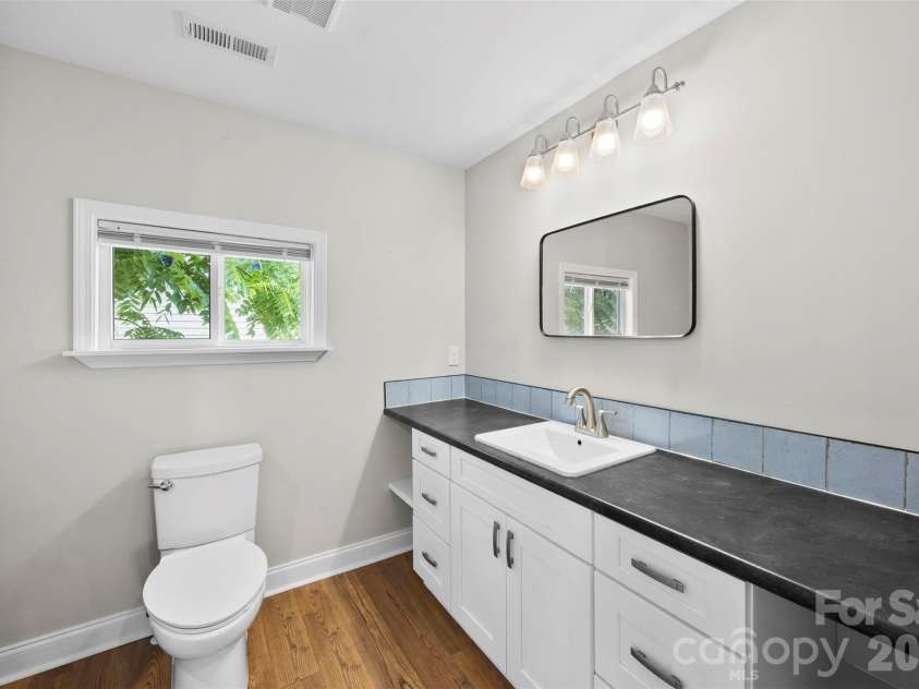 306 Parker Street, Kings Mountain, NC 28086.  MLS# CAR4386028, YatesRealty ID 25241. 