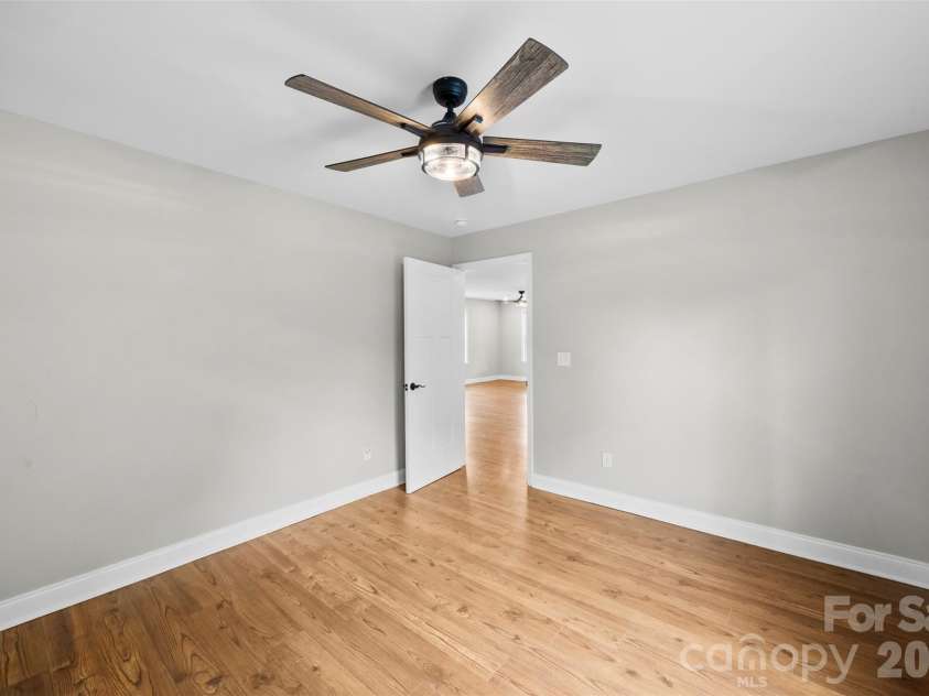 306 Parker Street, Kings Mountain, NC 28086.  MLS# CAR4386028, YatesRealty ID 25241. 
