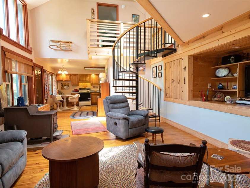 1090 Woolyshot Branch Road, Hot Springs, NC 28743.  MLS# CAR4277337, YatesRealty ID 25242. 