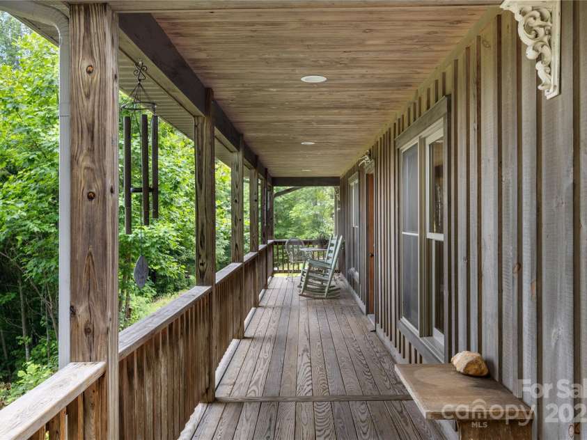 219 Sandalwood Drive, Whittier, NC 28789.  MLS# CAR4255681, YatesRealty ID 25244. 