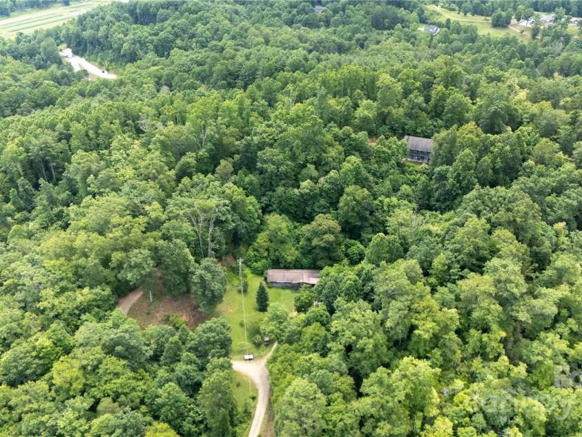 219 Sandalwood Drive, Whittier, NC 28789.  MLS# CAR4255681, YatesRealty ID 25244. 