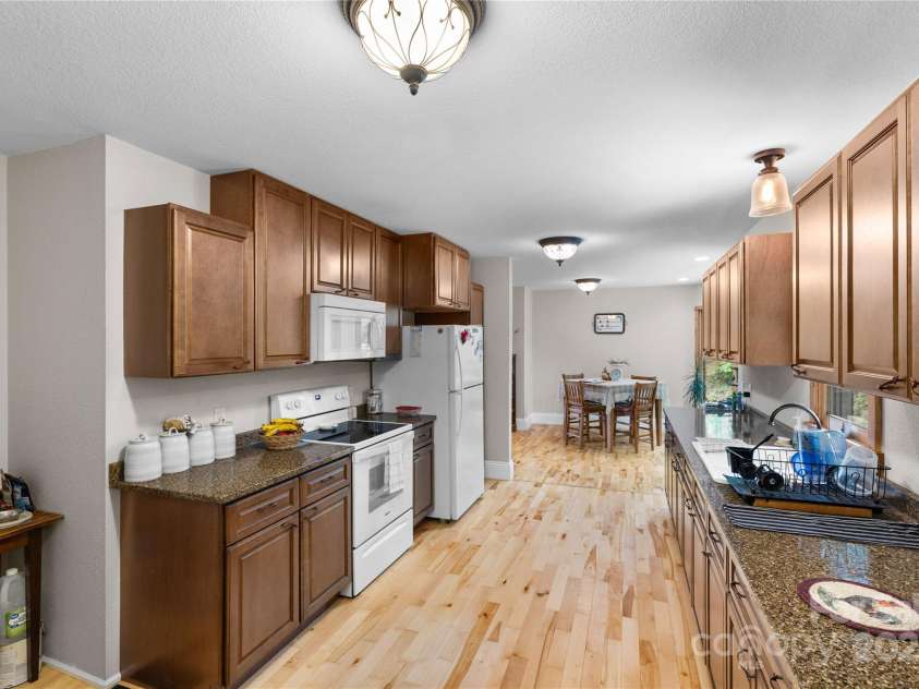 219 Sandalwood Drive, Whittier, NC 28789.  MLS# CAR4255681, YatesRealty ID 25244. 