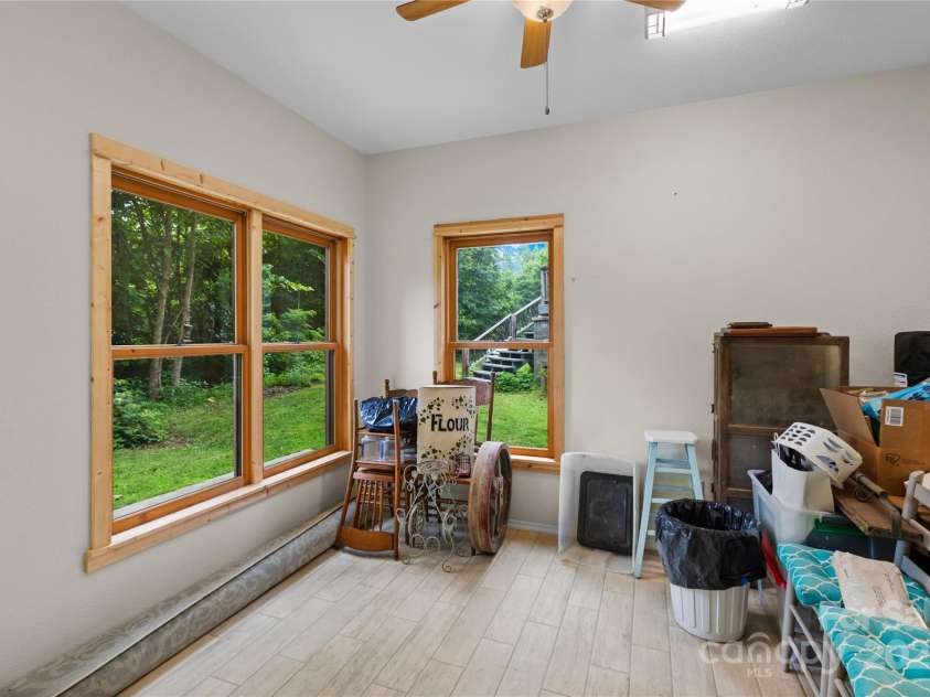 219 Sandalwood Drive, Whittier, NC 28789.  MLS# CAR4255681, YatesRealty ID 25244. 