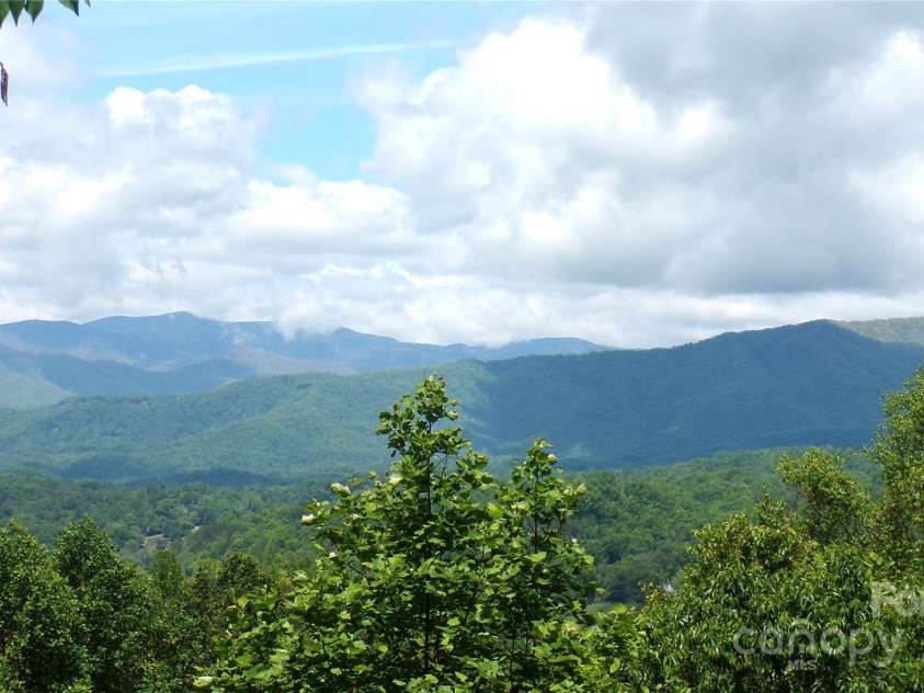 219 Sandalwood Drive, Whittier, NC 28789.  MLS# CAR4255681, YatesRealty ID 25244. Long range Mountain View’s