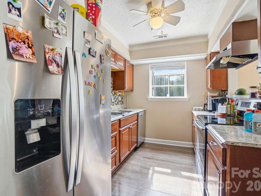 8501 Pine Thicket Court, Charlotte, NC 28226.  MLS# CAR4384316, YatesRealty ID 25244. 