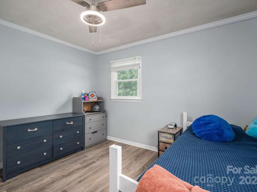 2206 Whitworth Road, Cherryville, NC 28021.  MLS# CAR4267241, YatesRealty ID 25245. Bedroom 3