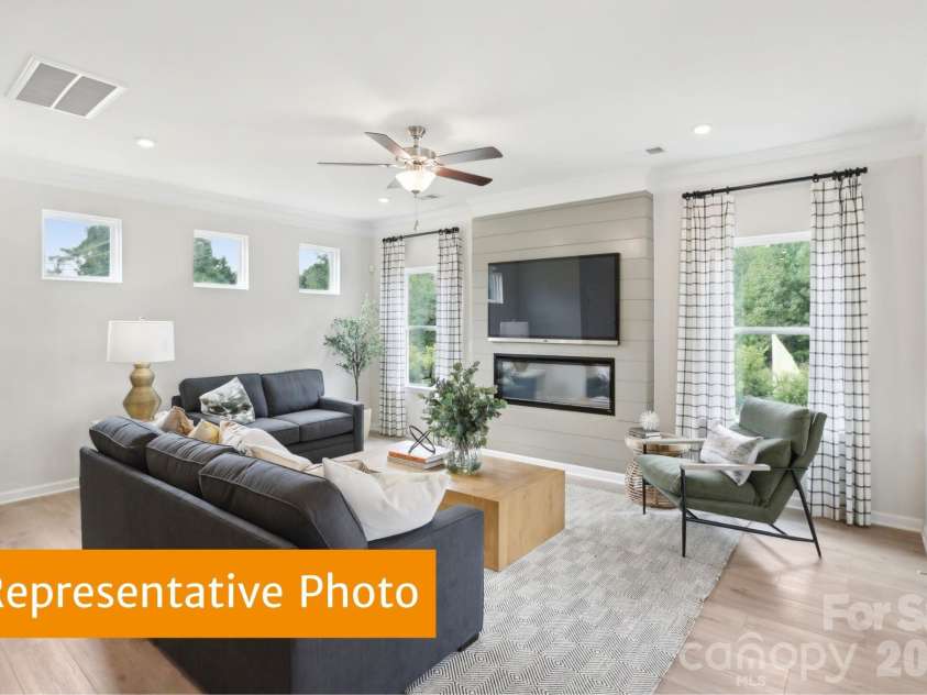 4244 Ruth Creek Court, Charlotte, NC 28216.  MLS# CAR4386097, YatesRealty ID 25246. 