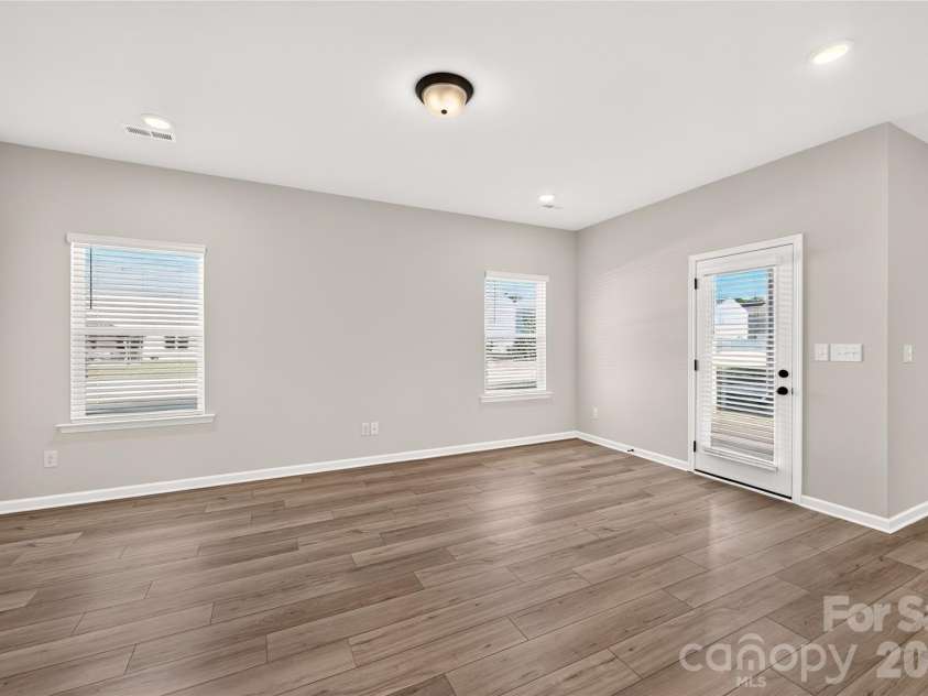 4244 Ruth Creek Court, Charlotte, NC 28216.  MLS# CAR4386097, YatesRealty ID 25246. 