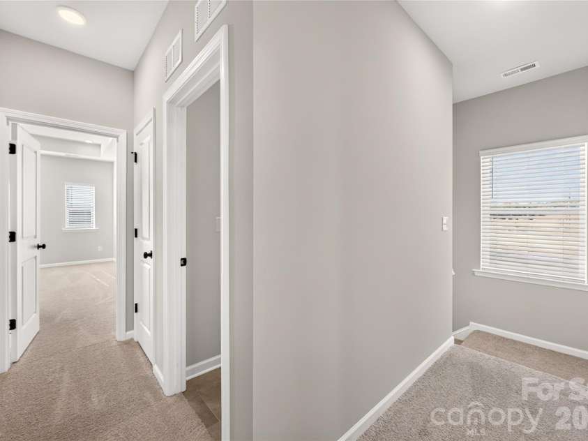 4244 Ruth Creek Court, Charlotte, NC 28216.  MLS# CAR4386097, YatesRealty ID 25246. 