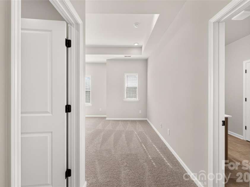 4244 Ruth Creek Court, Charlotte, NC 28216.  MLS# CAR4386097, YatesRealty ID 25246. 