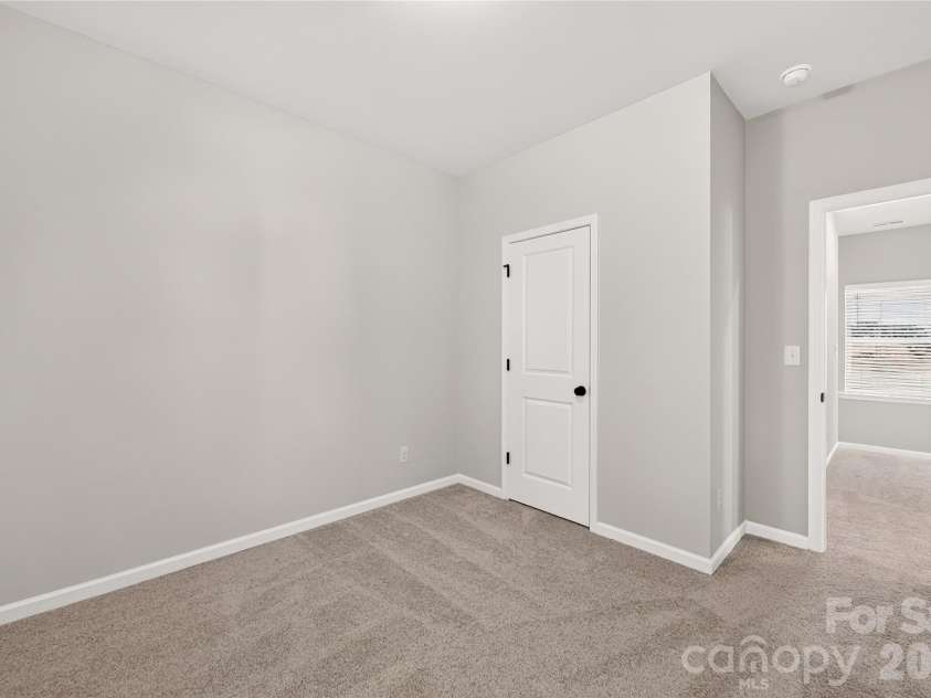4244 Ruth Creek Court, Charlotte, NC 28216.  MLS# CAR4386097, YatesRealty ID 25246. 