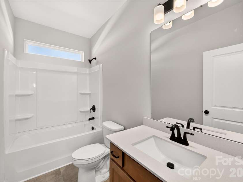 4244 Ruth Creek Court, Charlotte, NC 28216.  MLS# CAR4386097, YatesRealty ID 25246. 