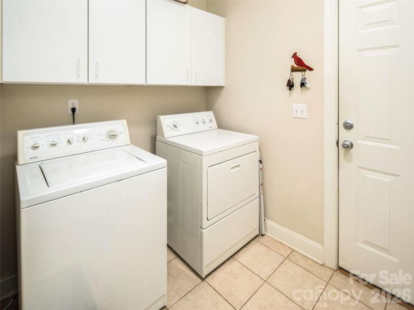 541 Welsh Partridge Circle, Biltmore Lake, NC 28715.  MLS# CAR4386056, YatesRealty ID 25247. 