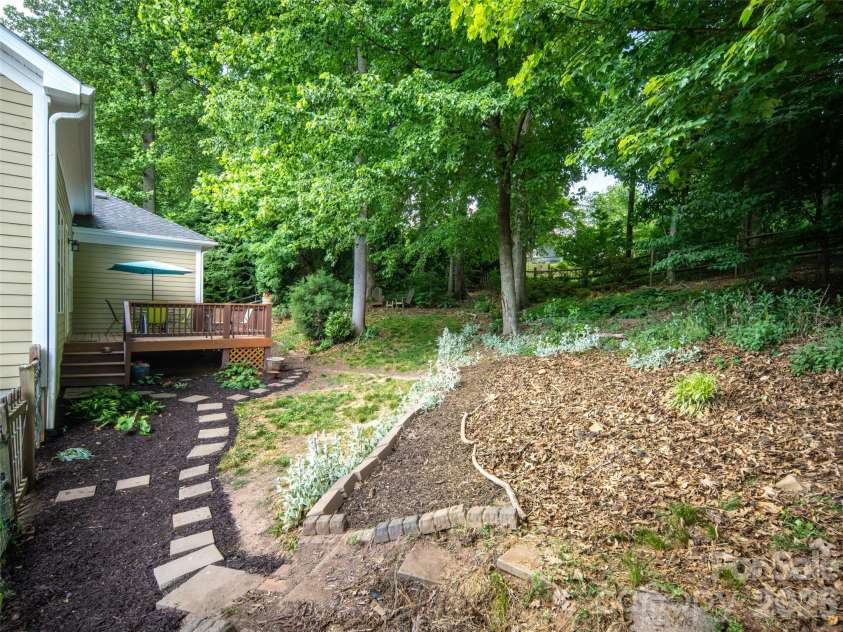 541 Welsh Partridge Circle, Biltmore Lake, NC 28715.  MLS# CAR4386056, YatesRealty ID 25247. 