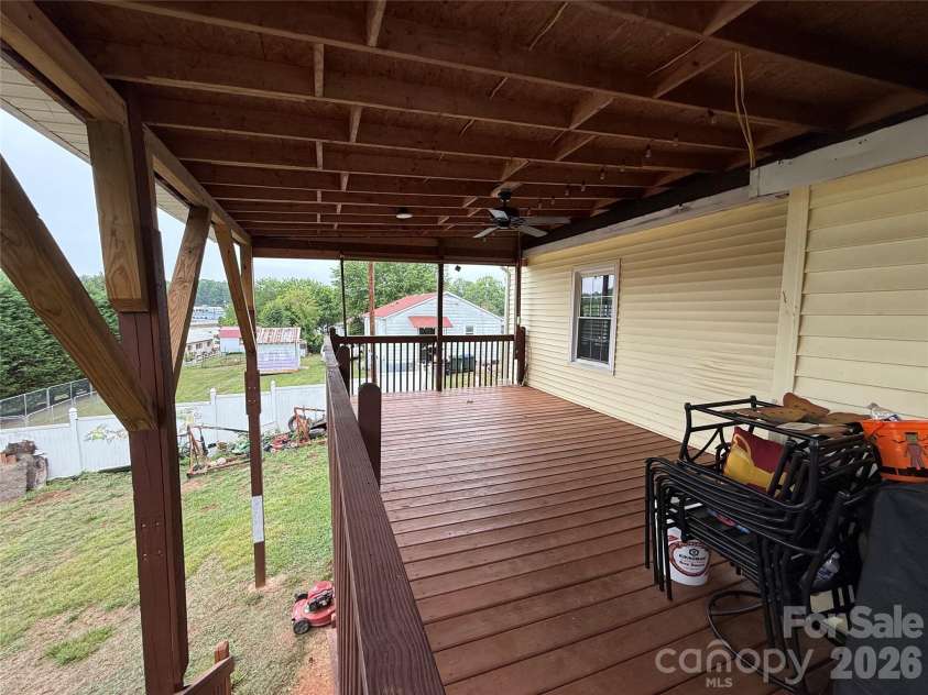 709 Dixie Avenue, Valdese, NC 28690.  MLS# CAR4386040, YatesRealty ID 25249. 