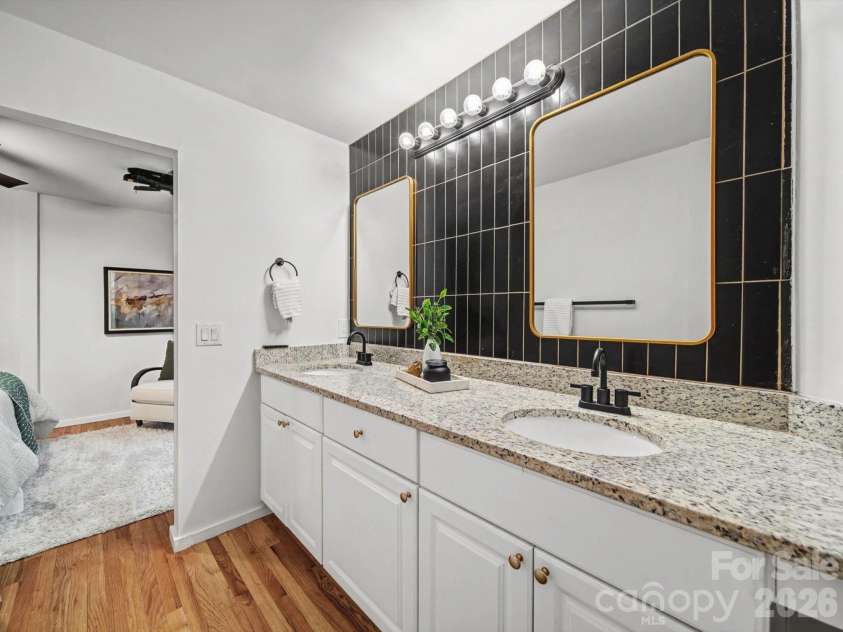 3911 Windwood Circle, Charlotte, NC 28226.  MLS# CAR4342639, YatesRealty ID 2525. 