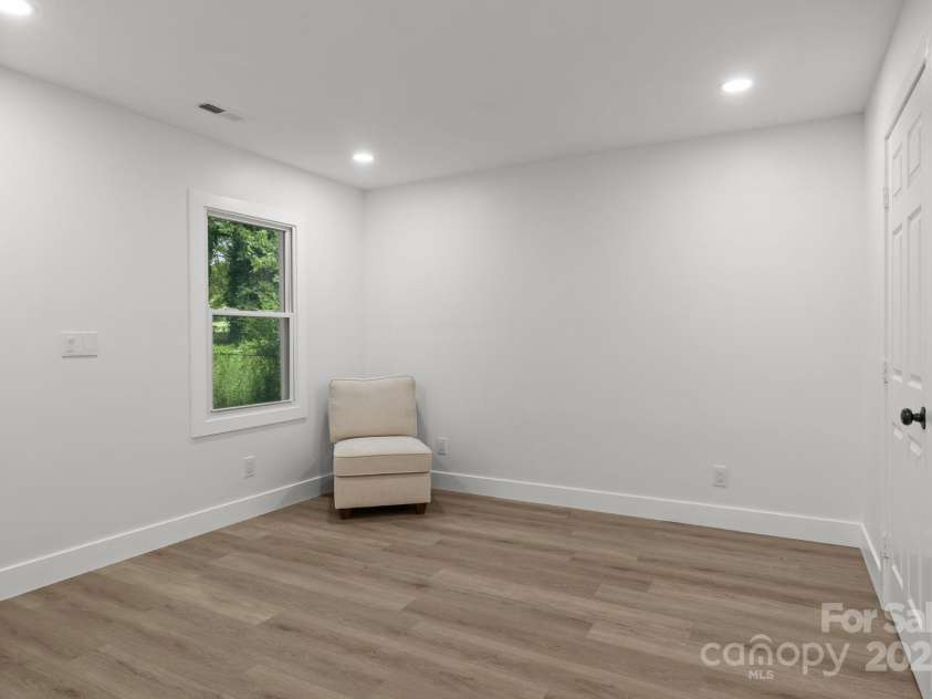 809 Miller Street, Gastonia, NC 28052.  MLS# CAR4290658, YatesRealty ID 2525. Bedroom 1