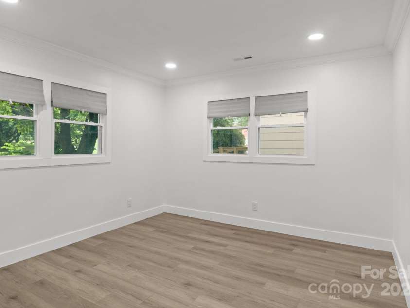 809 Miller Street, Gastonia, NC 28052.  MLS# CAR4290658, YatesRealty ID 2525. Bedroom 2