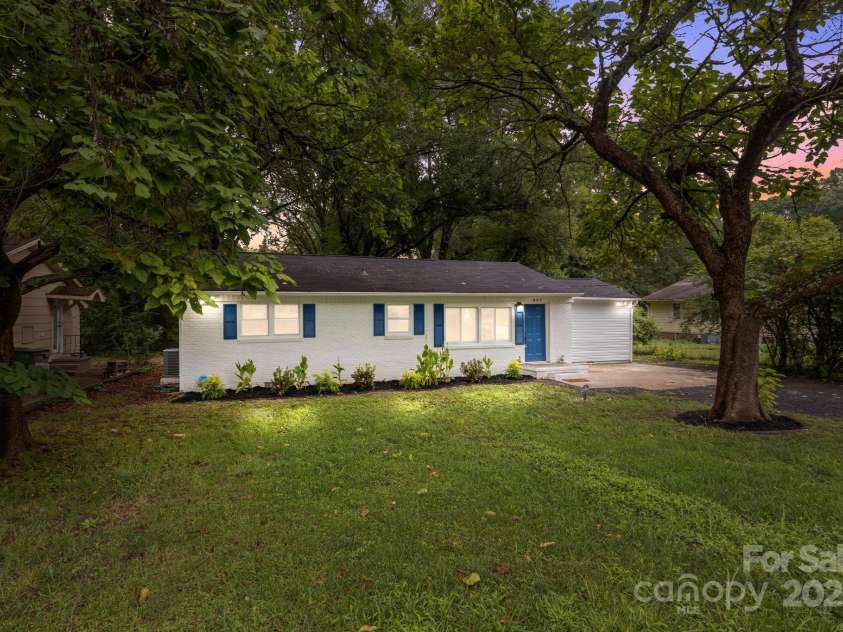 809 Miller Street, Gastonia, NC 28052.  MLS# CAR4290658, YatesRealty ID 2525. Exterior