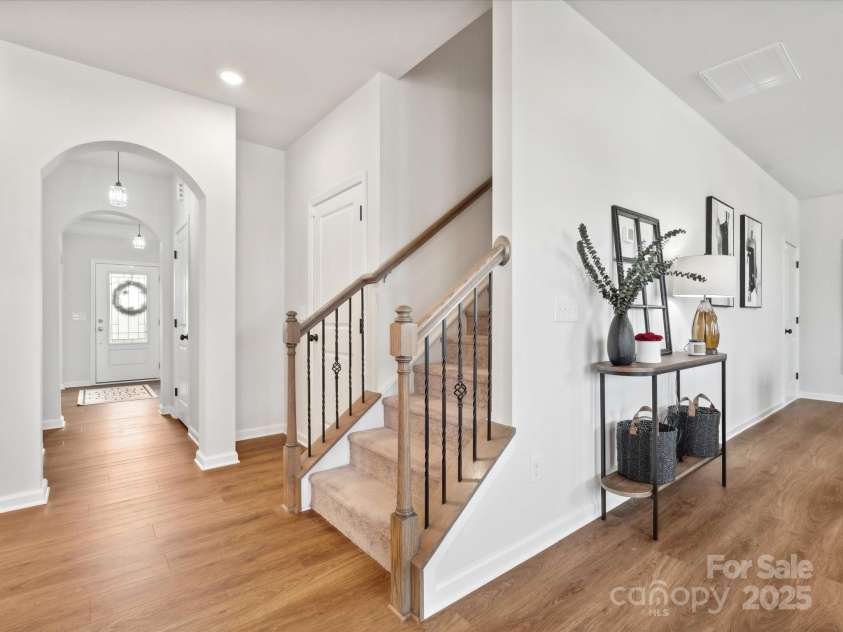 1017 Cheviot Court, Waxhaw, NC 28173.  MLS# CAR4228052, YatesRealty ID 25250. 